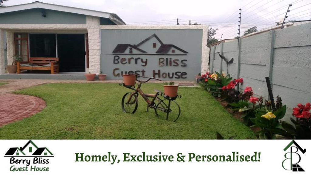 Berry Bliss Guest House Gaborone Exteriör bild