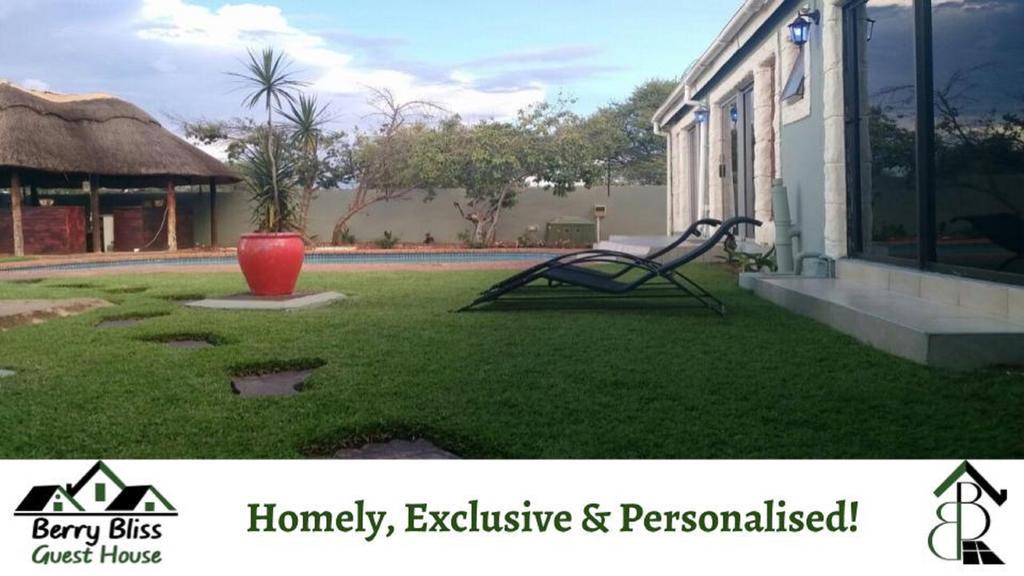 Berry Bliss Guest House Gaborone Exteriör bild