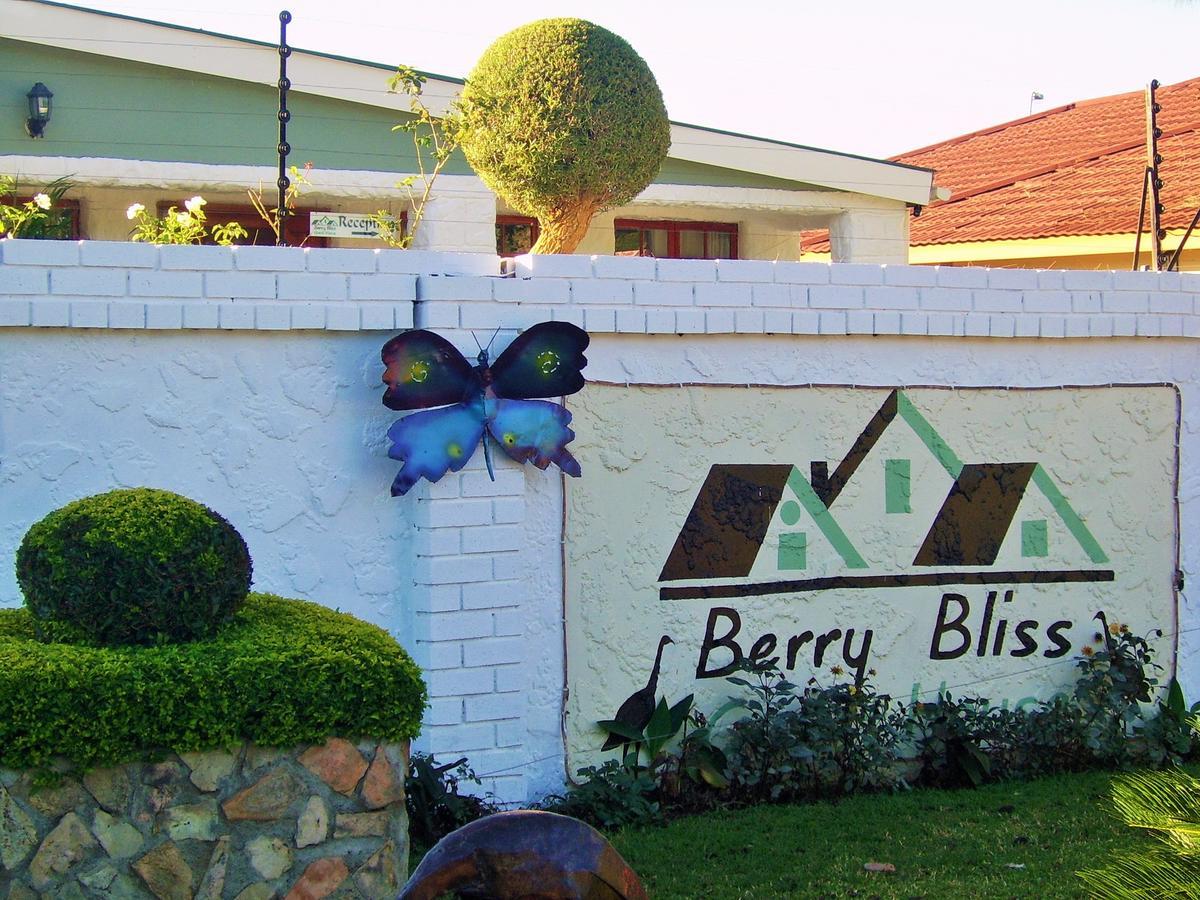 Berry Bliss Guest House Gaborone Exteriör bild