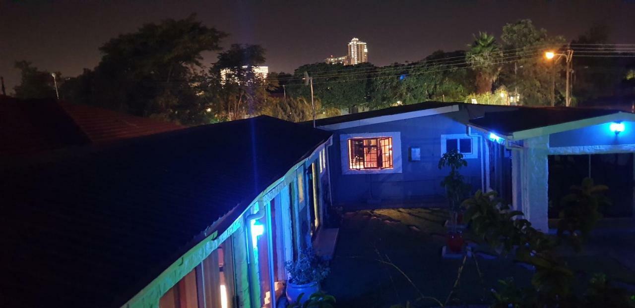 Berry Bliss Guest House Gaborone Exteriör bild